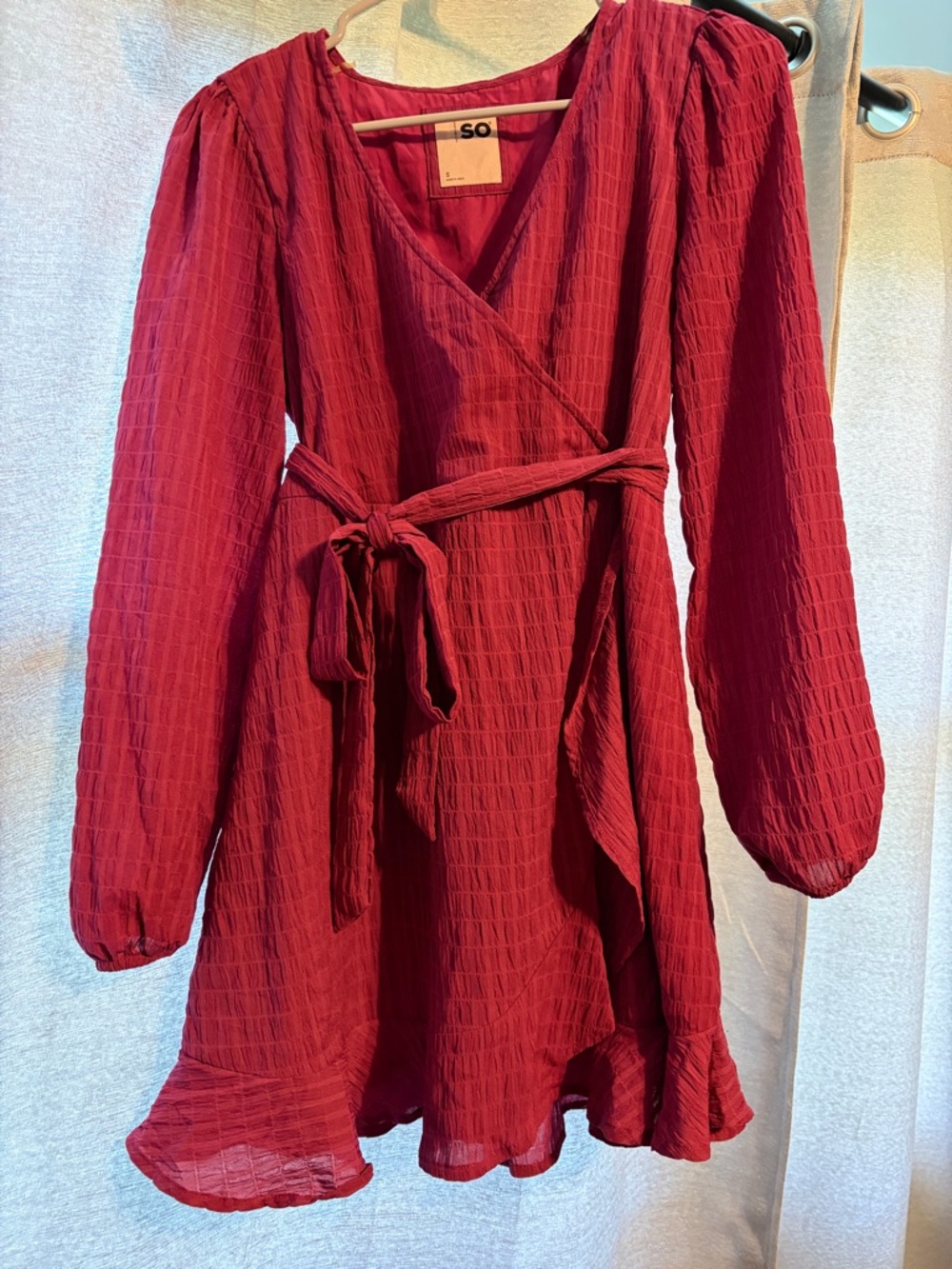 SO Pink Textured V-Neck Top